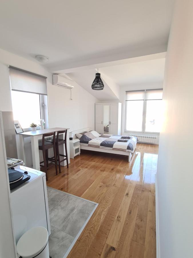 Jordan Apartment - City Center Belgrad Exteriör bild